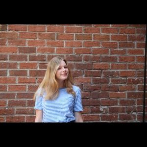 Meet your Posher, Crystelle